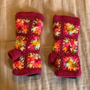 Fingerless mittens